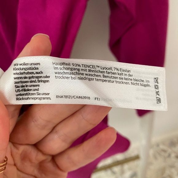 NWT Eileen Fisher USA Layered-Hem 3/4 Sleeves Magenta Tunic Size S/P - Picture 6 of 6